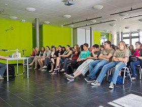 2011-05-30 - Ehemaliger KZ-Häftling und Zeit-Zeuge Miecius Langer erzählt seine Lebensgeschichte